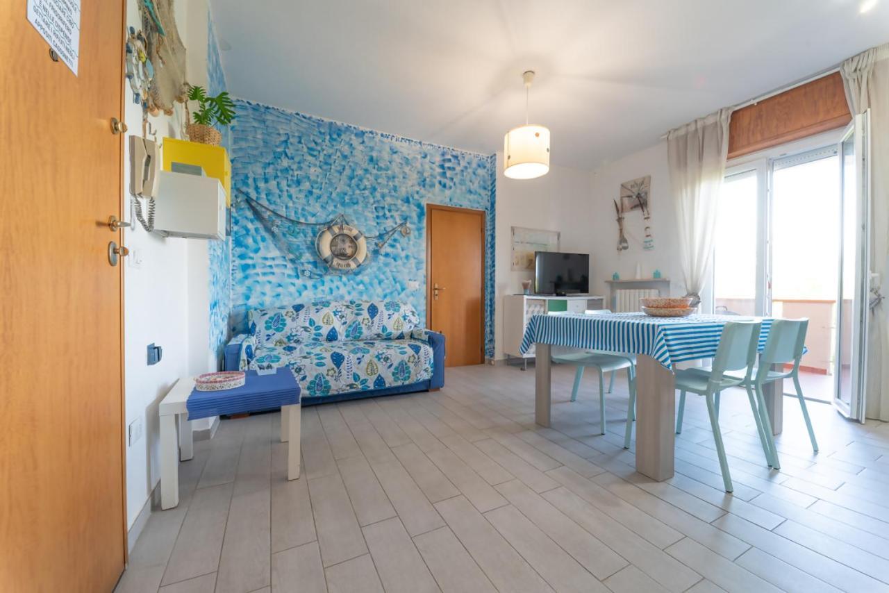 فيلا Azzurro Lido Adriano Vista Mare المظهر الخارجي الصورة